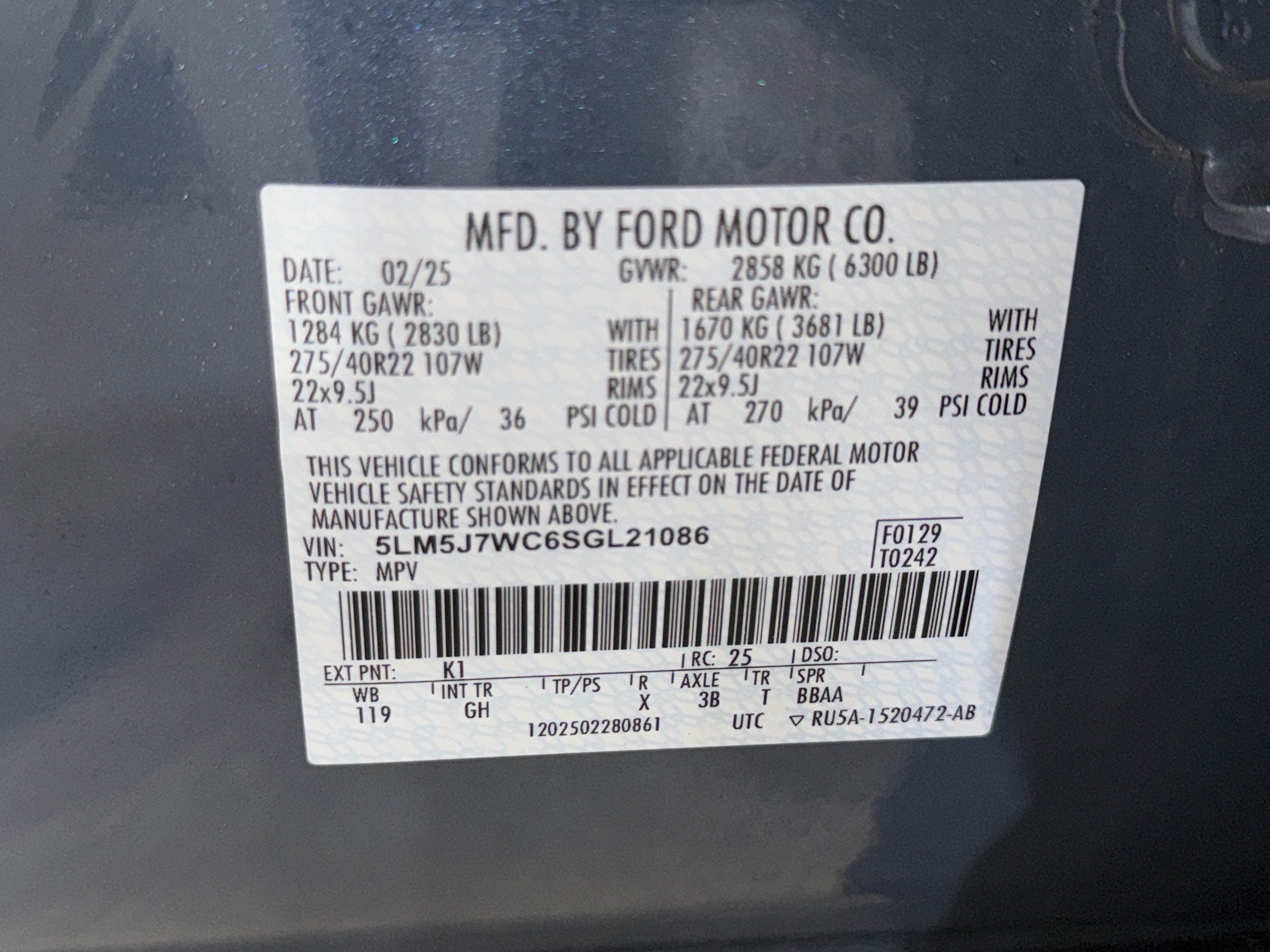 Used 2025 Lincoln Aviator Reserve w/ Jet Appearance Package RWD image 39