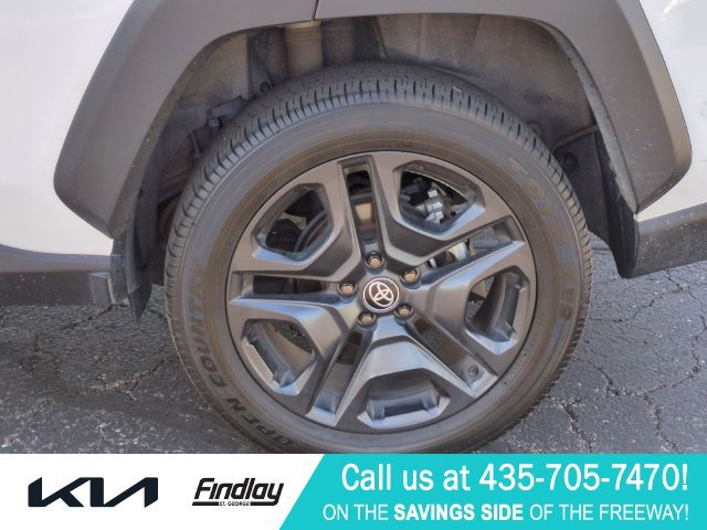 Used 2023 Toyota RAV4 Adventure AWD/4WD image 12