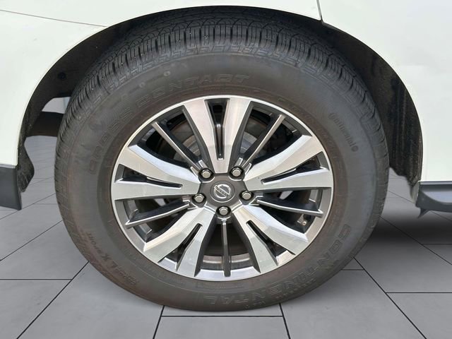 Used 2020 Nissan Pathfinder SL AWD/4WD image 12
