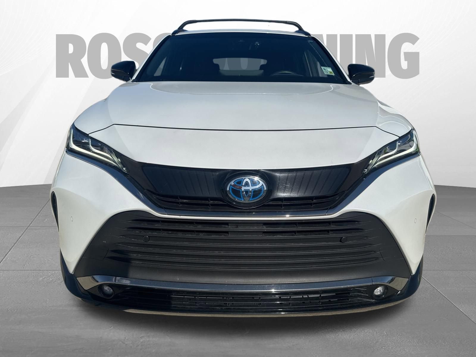 Used 2023 Toyota Venza Nightshade AWD/4WD image 11