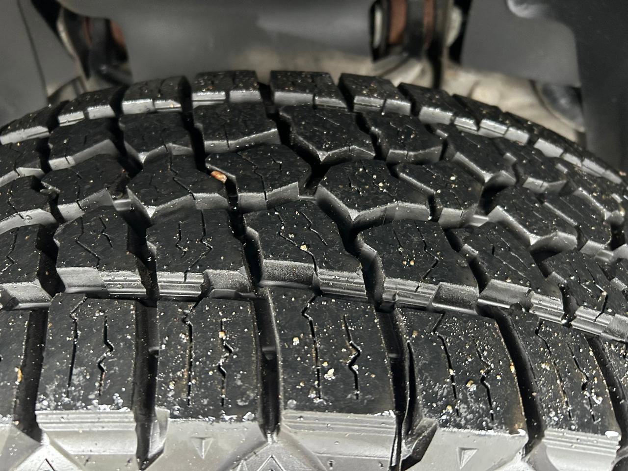 Used 2013 Chevrolet Silverado 2500 LTZ w/ LTZ Plus Package image 9