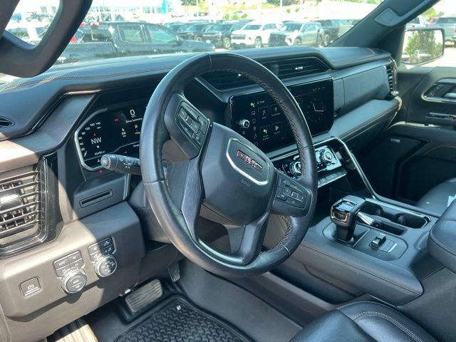 Used 2022 GMC Sierra 1500 AT4 w/ AT4 Preferred Package AWD/4WD image 14