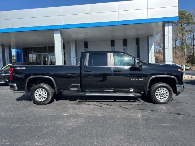 Used 2024 Chevrolet Silverado 2500 LT image 22