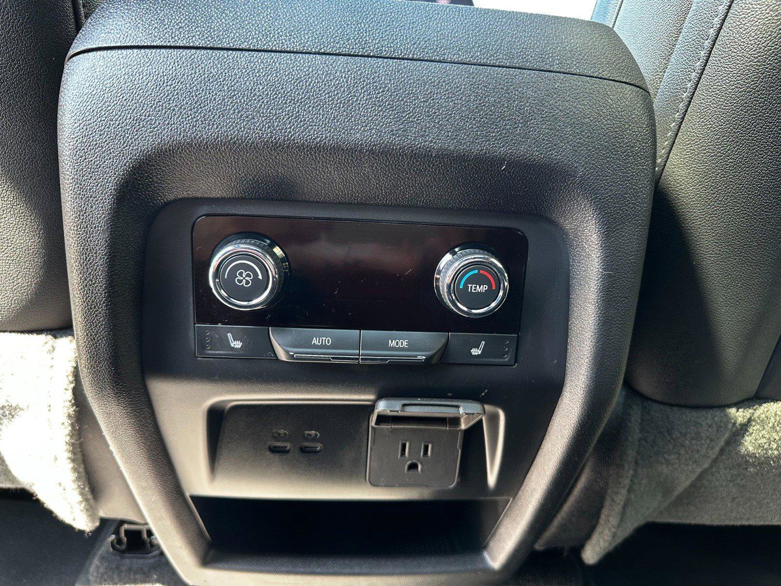 Used 2024 Chevrolet Traverse RS w/ LPO, Floor Liner Package image 20