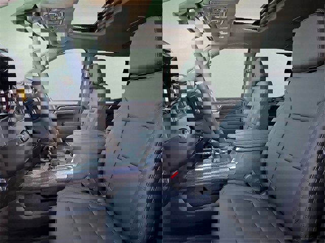 New 2026 Chevrolet Silverado 1500 LTZ w/ LTZ Premium Package image 15