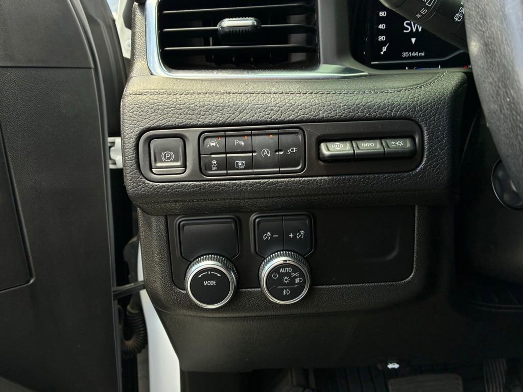 Used 2022 GMC Yukon Denali RWD image 12