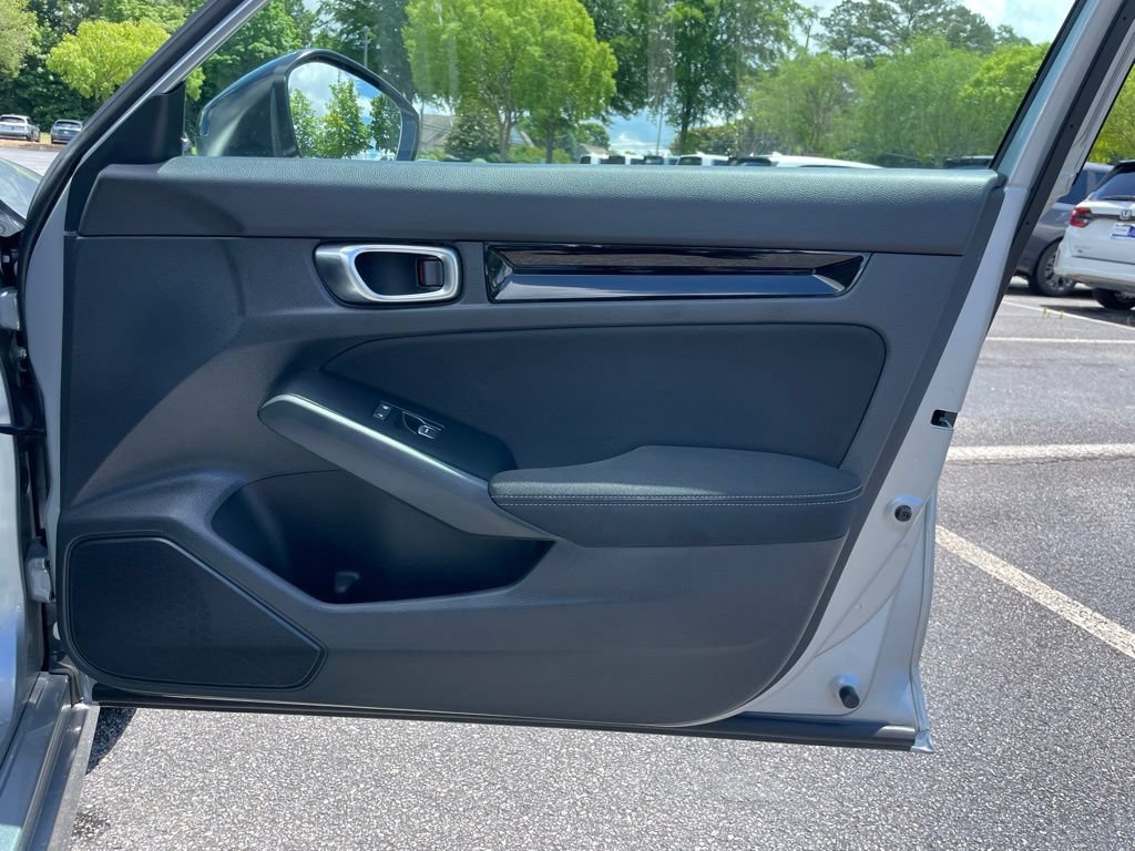 Certified 2025 Honda Civic Sport image 28
