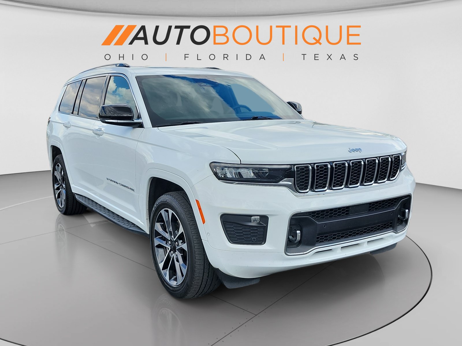 Used 2023 Jeep Grand Cherokee L Overland AWD/4WD image 7
