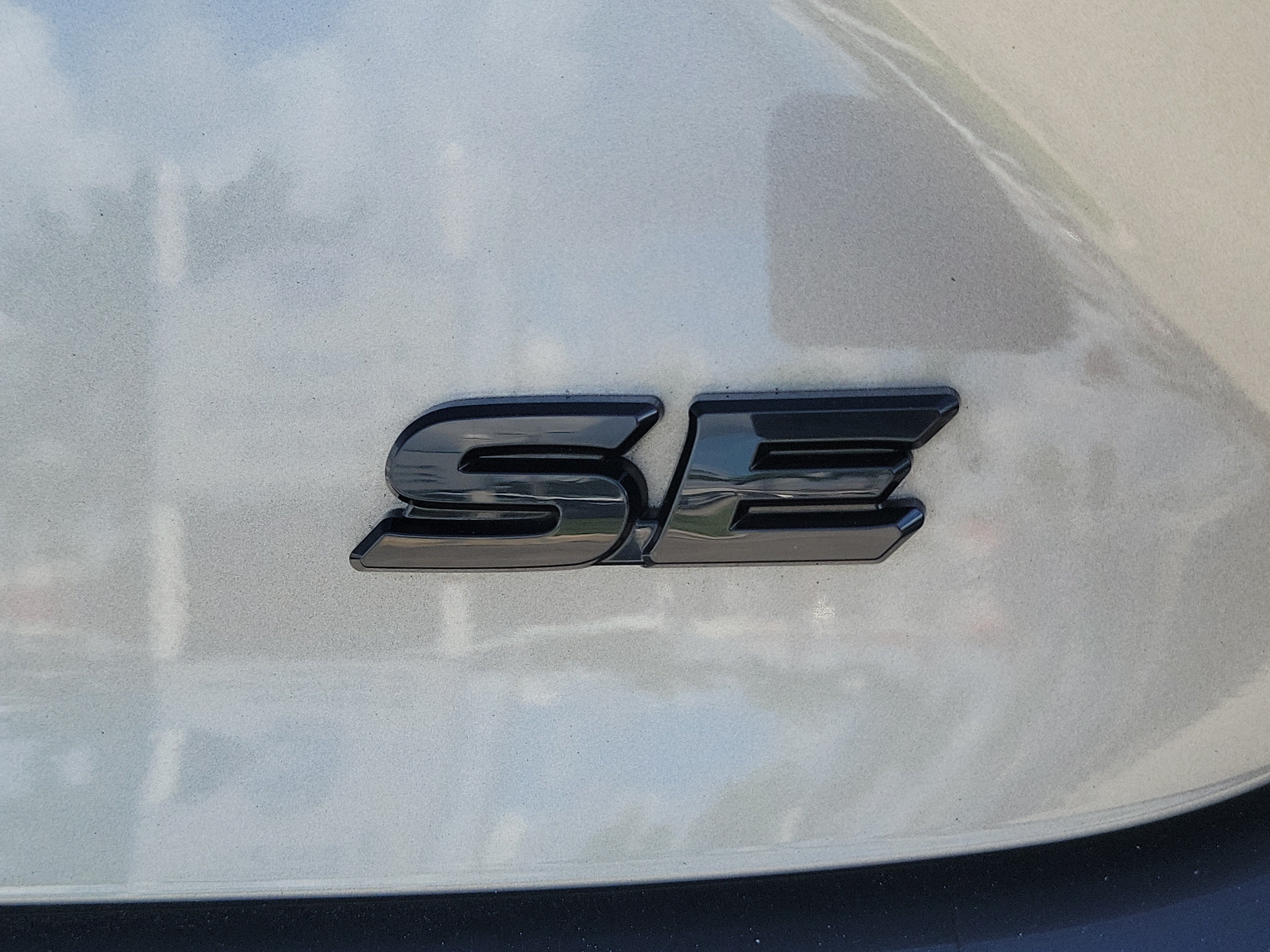 Used 2025 Toyota Camry SE FWD image 31