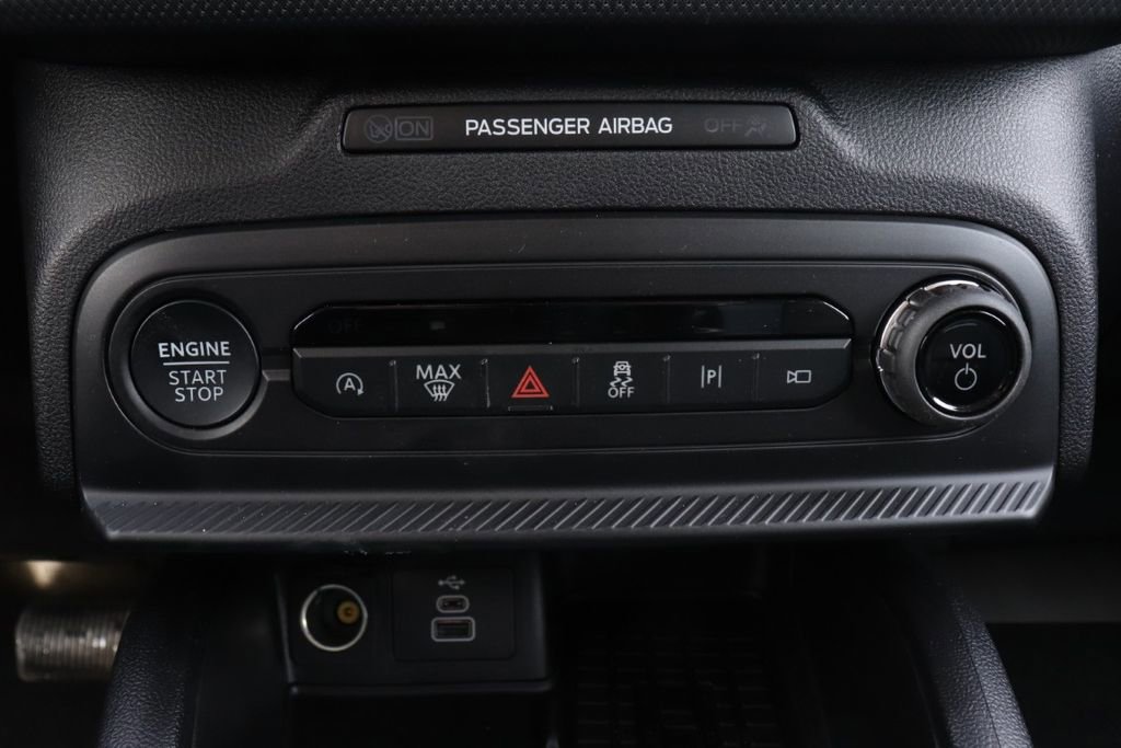 New 2025 Ford Bronco Sport Outer Banks w/ Outer Banks Tech Package+ AWD/4WD image 22