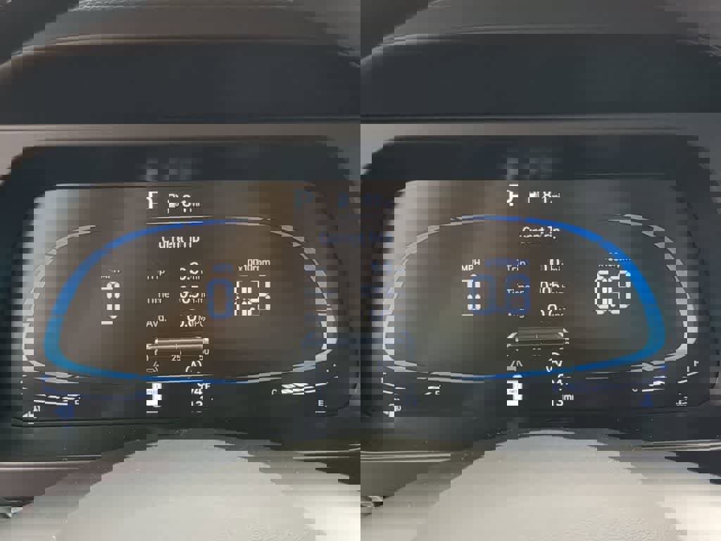 New 2025 Hyundai Elantra SE image 32