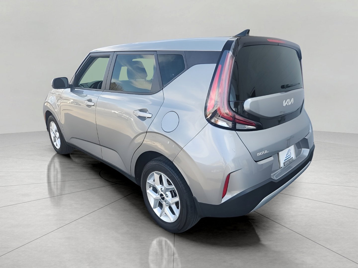 Used 2023 Kia Soul LX w/ LX Technology Package image 11