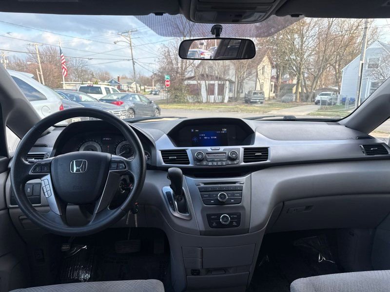 Used 2014 Honda Odyssey LX image 20