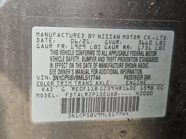 Used 2021 Nissan Kicks S FWD image 17