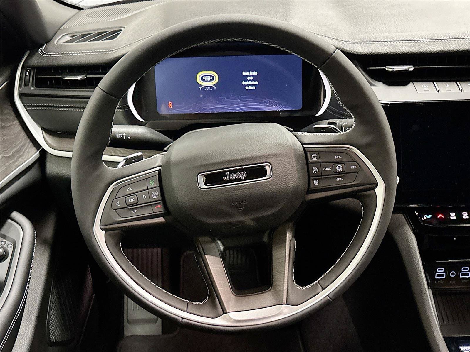 New 2026 Jeep Grand Cherokee L 4WD image 19