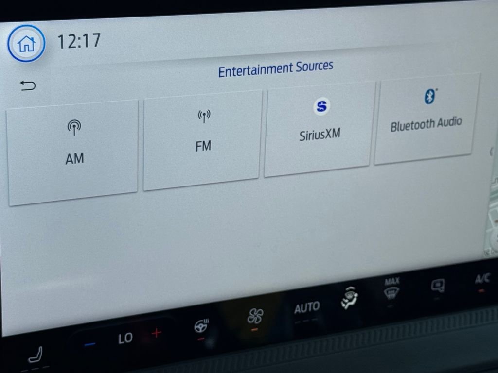 Used 2025 Ford Maverick Lariat w/ Black Appearance Package image 20