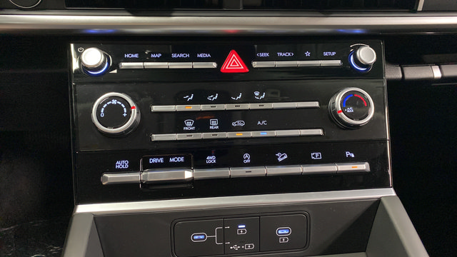 New 2026 Hyundai Santa Fe SE AWD/4WD image 17