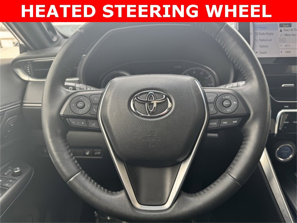 Certified 2022 Toyota Venza Limited image 28