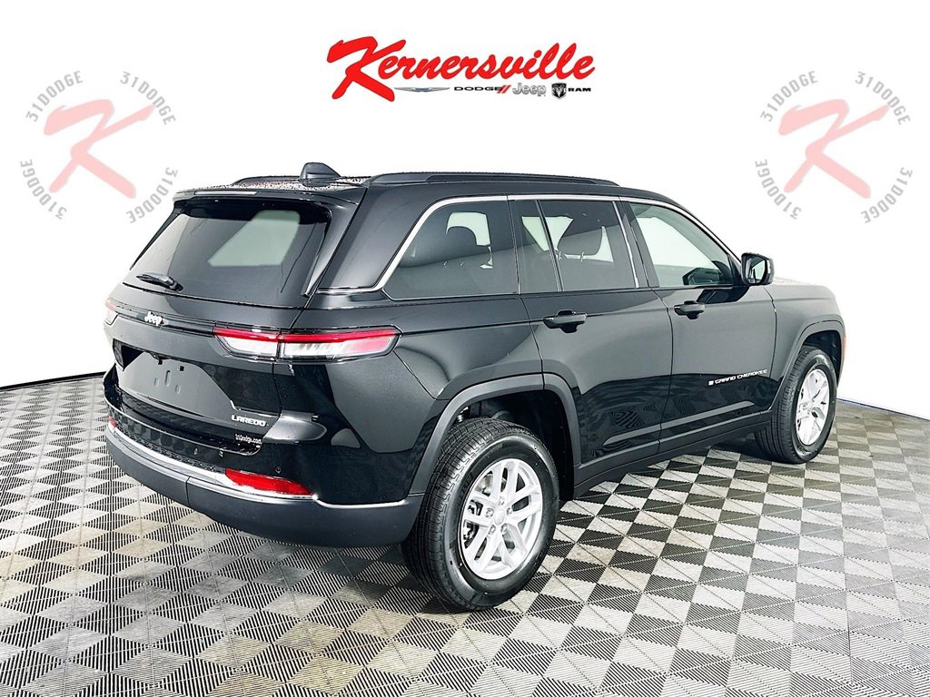 New 2025 Jeep Grand Cherokee Laredo X w/ Luxury Tech Group I image 7