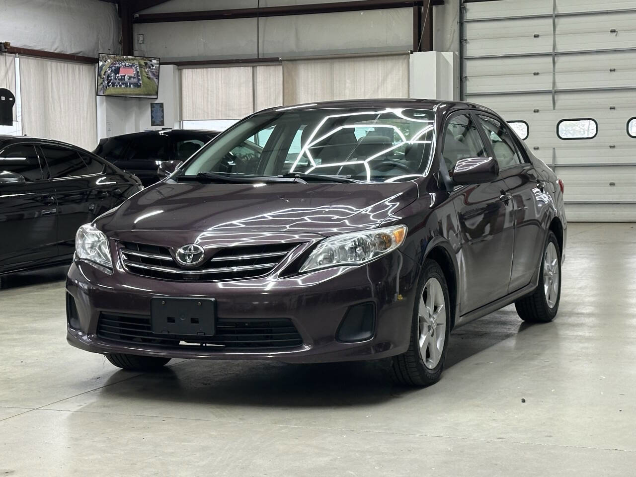 Used 2013 Toyota Corolla LE Special Edition FWD image 5