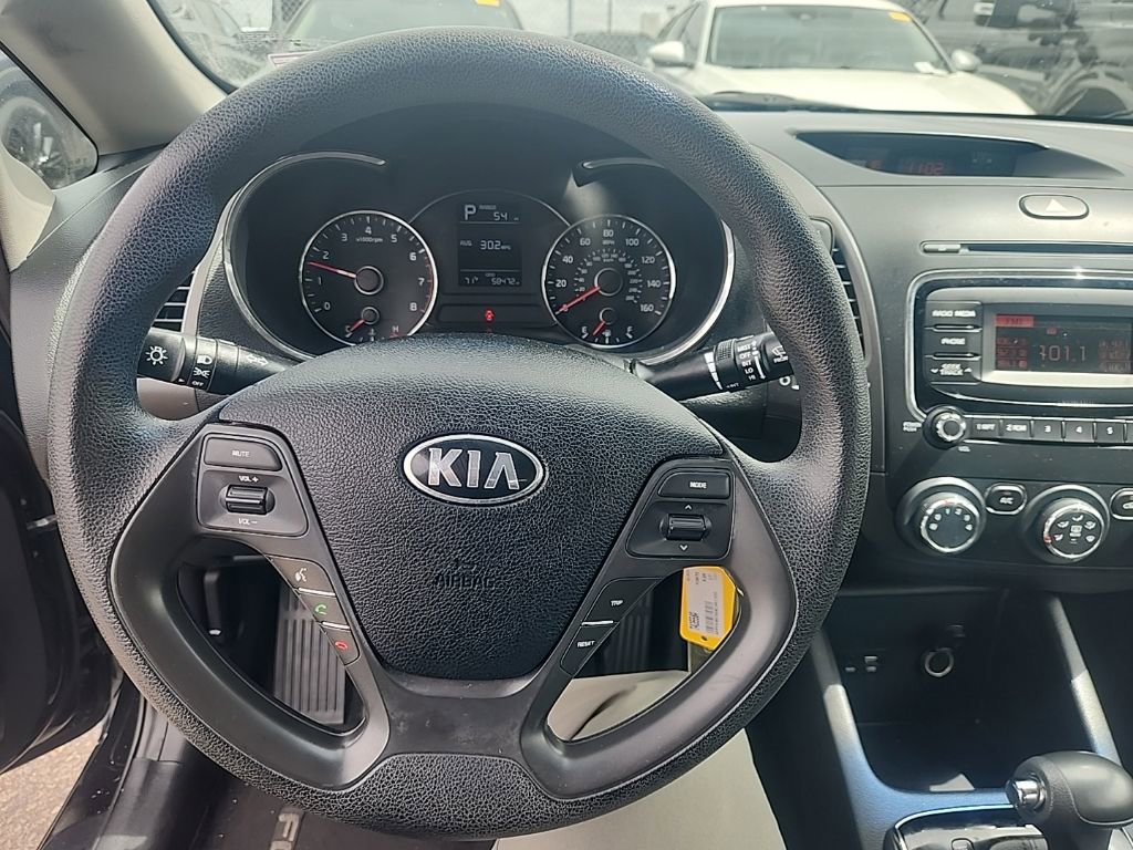 Used 2017 Kia Forte LX FWD image 21