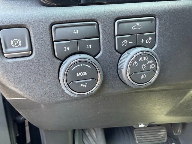 New 2026 Chevrolet Silverado 2500 LT image 21