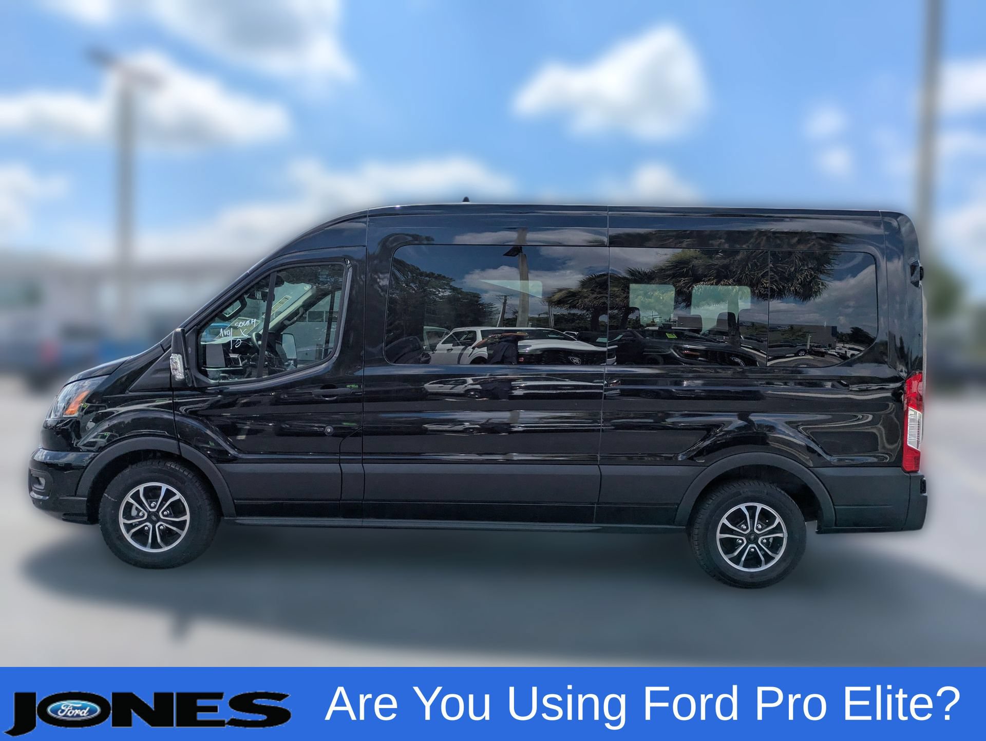 New 2025 Ford Transit 350 XLT RWD image 10