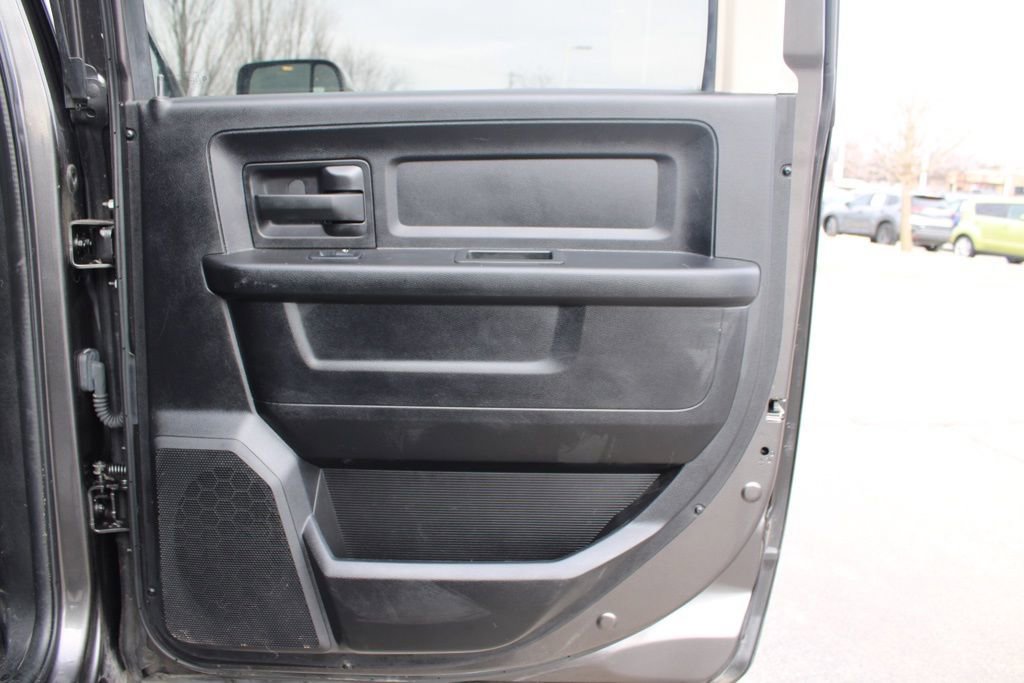 Used 2017 RAM 2500 Tradesman w/ Snow Chief Group image 23