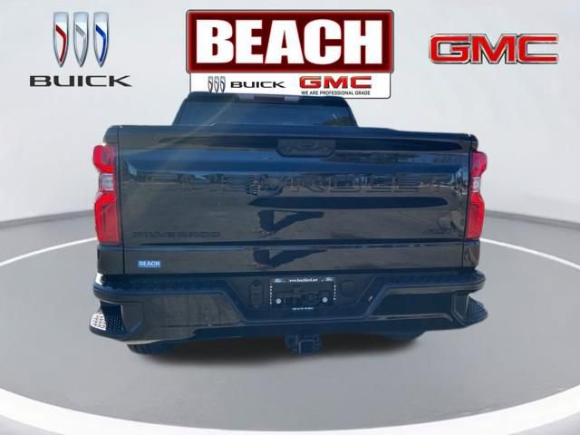 Used 2023 Chevrolet Silverado 1500 RST image 4