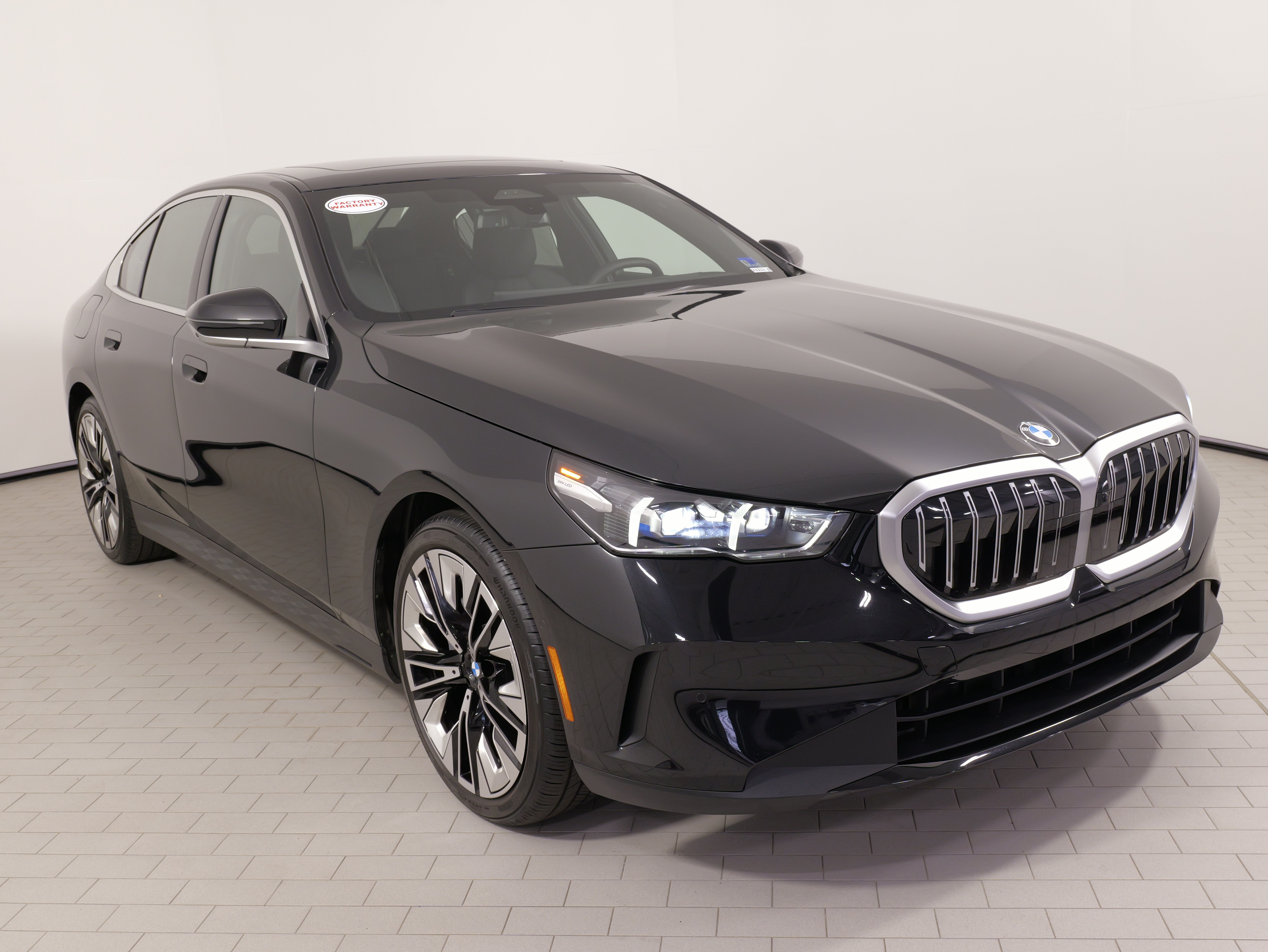 Used 2026 BMW 530i RWD image 6