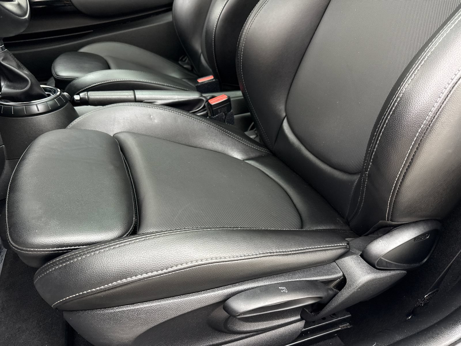 Used 2015 MINI Cooper S FWD image 31
