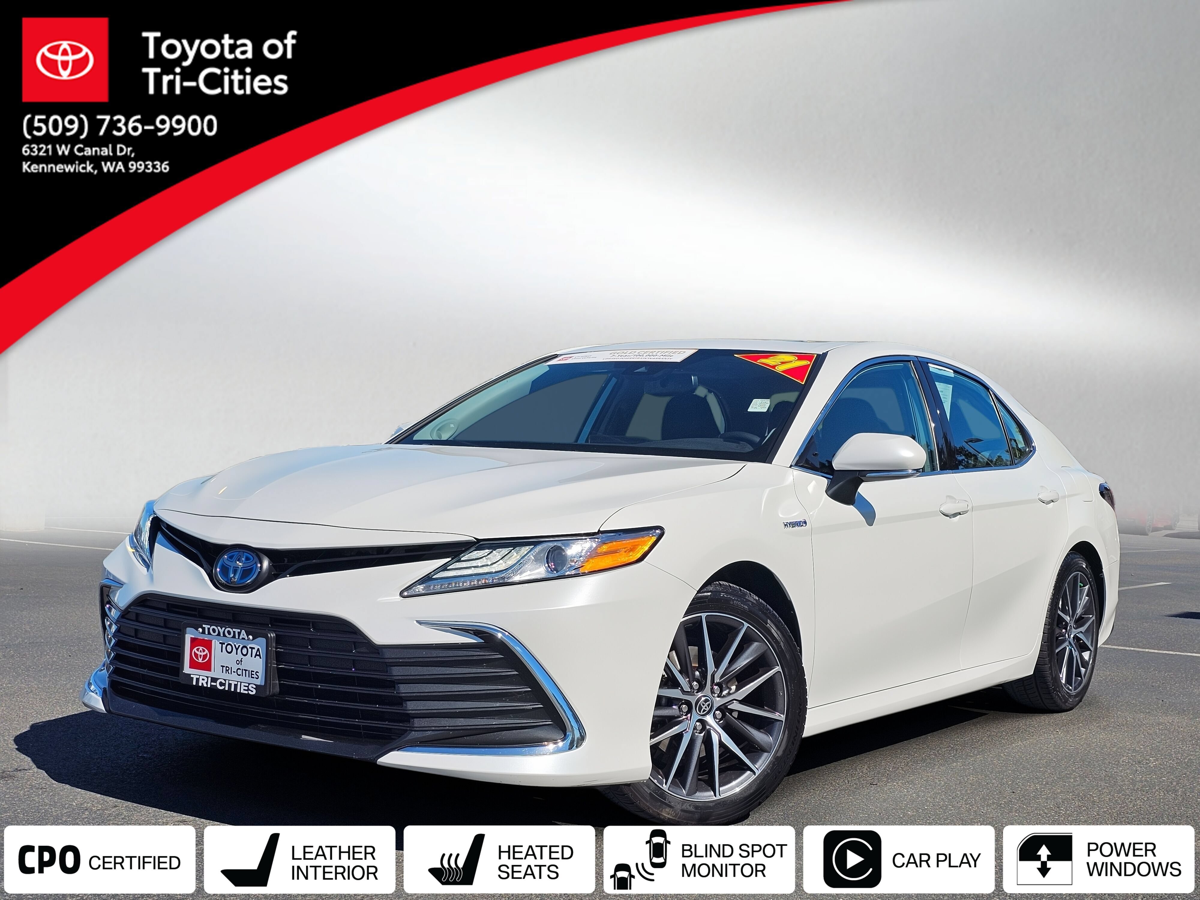Used 2021 Toyota Camry XLE w/ Navigation Upgrade Package FWD image 1