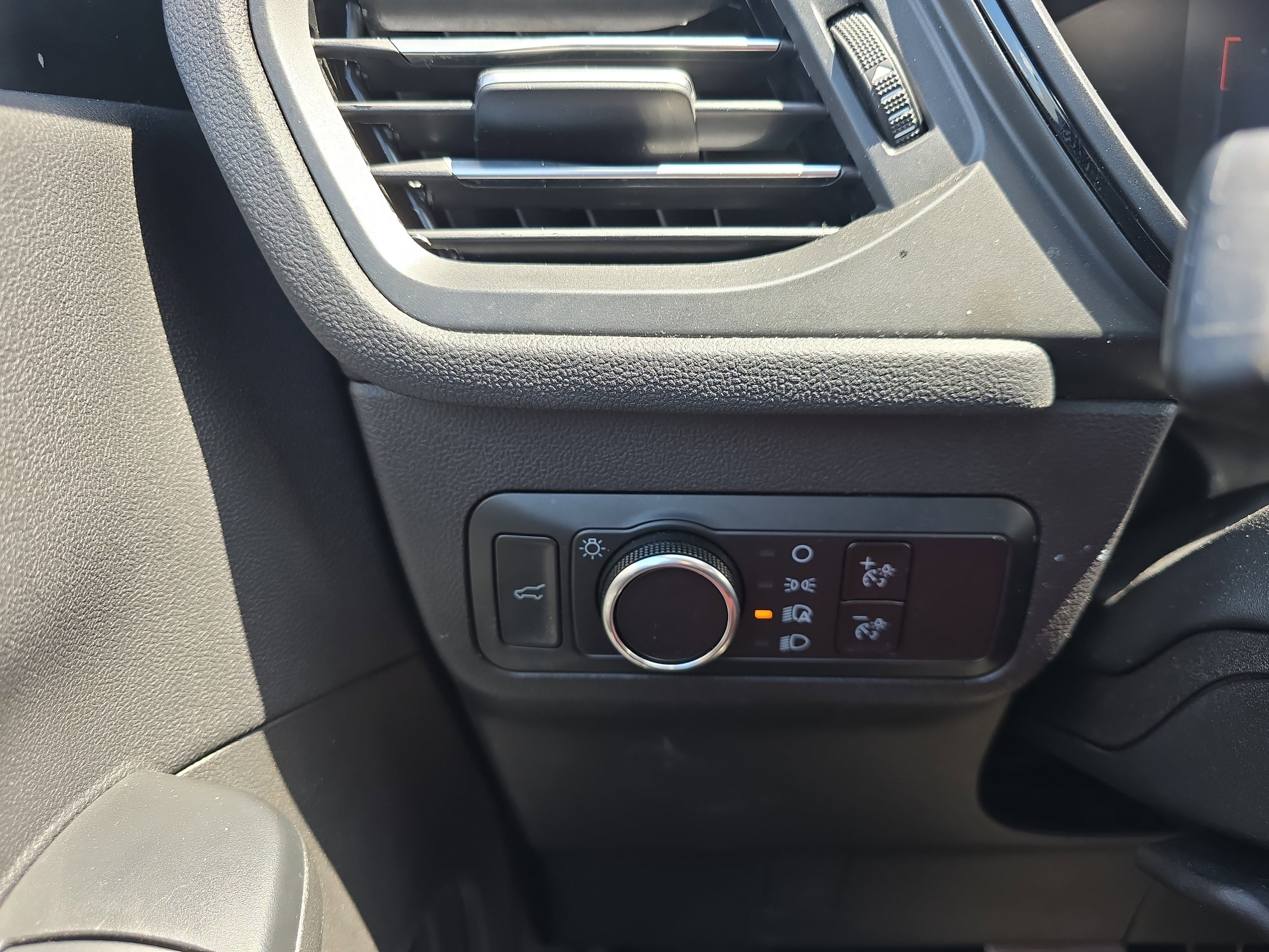 Used 2024 Ford Escape ST-Line AWD/4WD image 23
