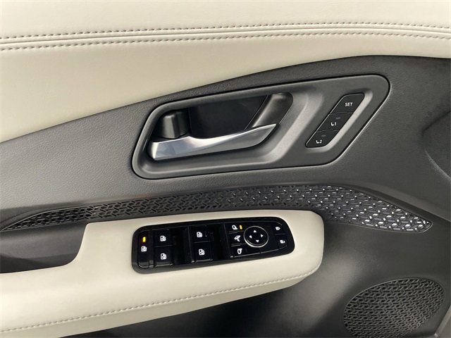 Certified 2024 Nissan Ariya AWD image 21