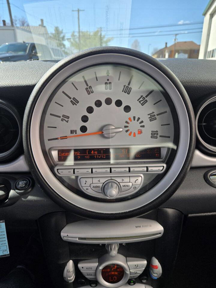 Used 2009 MINI Cooper Hardtop image 10