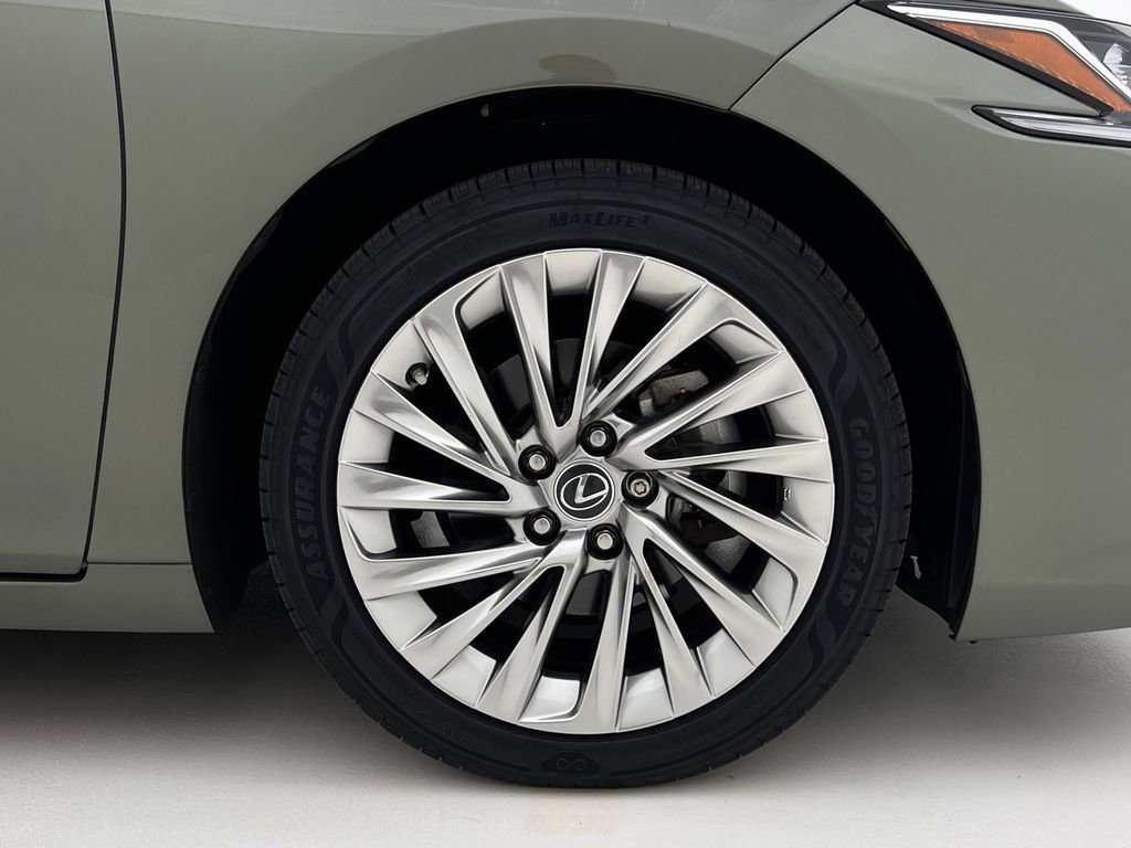 Used 2019 Lexus ES 350 w/ Accessory Package FWD image 30
