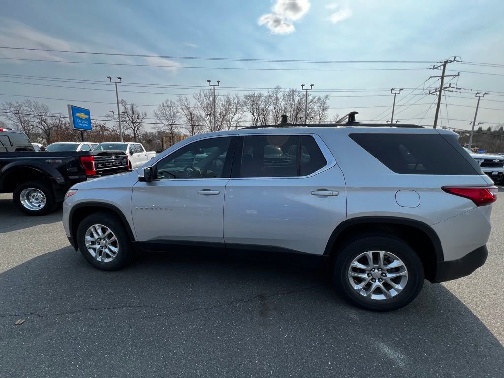 Used 2021 Chevrolet Traverse LT w/ LPO, Cargo Package image 24