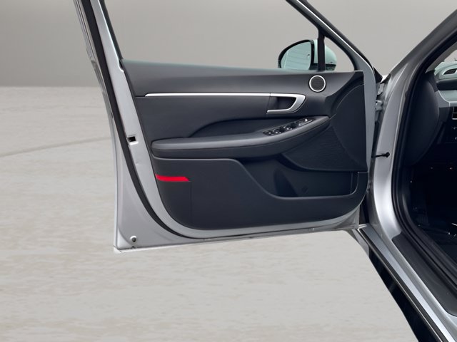 Used 2025 Hyundai Sonata SEL FWD image 8