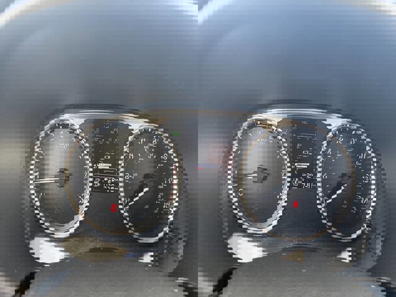 Used 2021 Nissan Kicks S FWD image 13