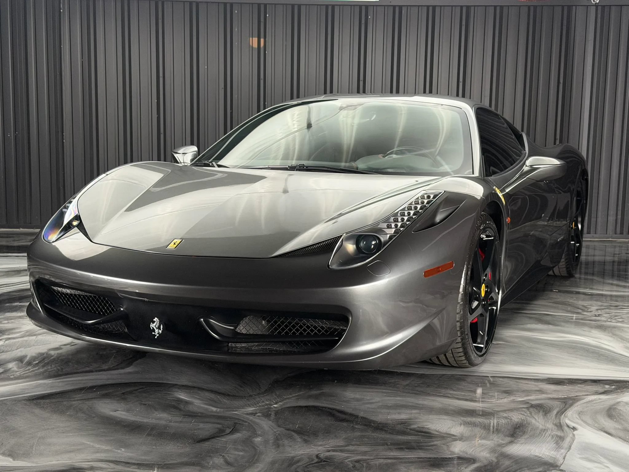 Used 2011 Ferrari 458 Italia Coupe RWD image 38