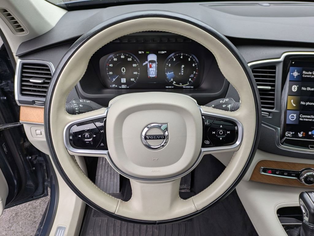 Used 2021 Volvo XC90 T6 Momentum image 10