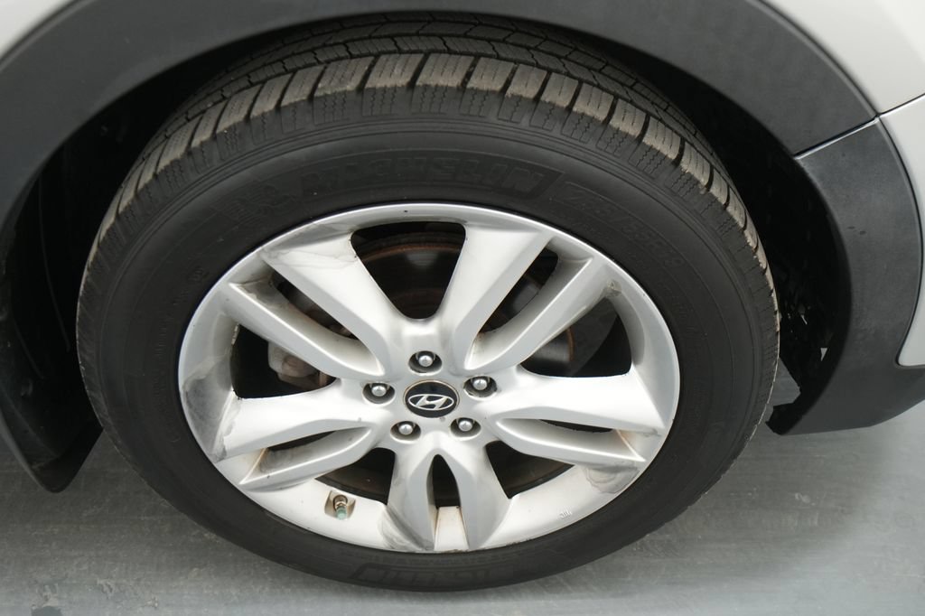 Used 2014 Hyundai Santa Fe Sport 2.0T w/ Technology Package 05 AWD/4WD image 10