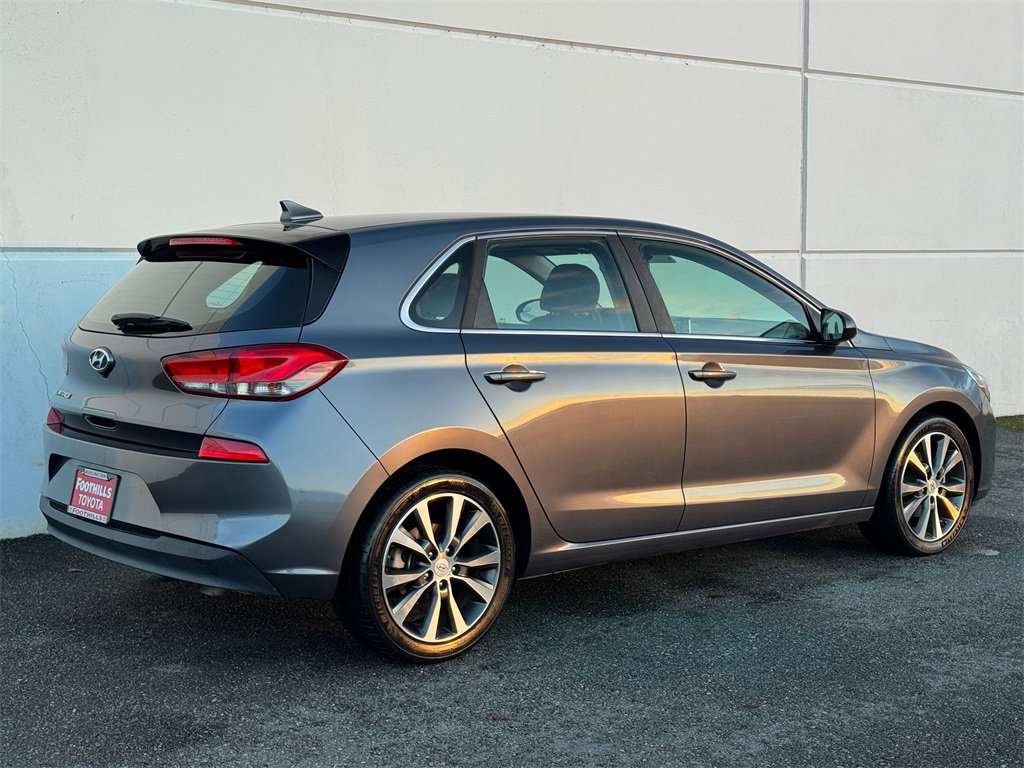 Used 2018 Hyundai Elantra GT image 7