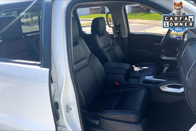 Used 2024 Nissan Frontier SL w/ Technology Package AWD/4WD image 7