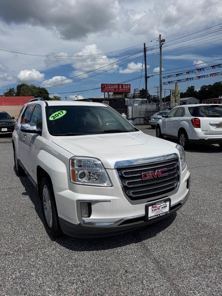 Used 2017 GMC Terrain SLT FWD image 4