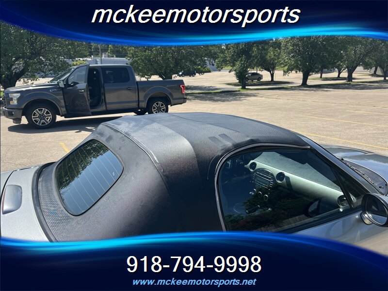 Used 2012 MAZDA MX-5 Miata Sport RWD image 12