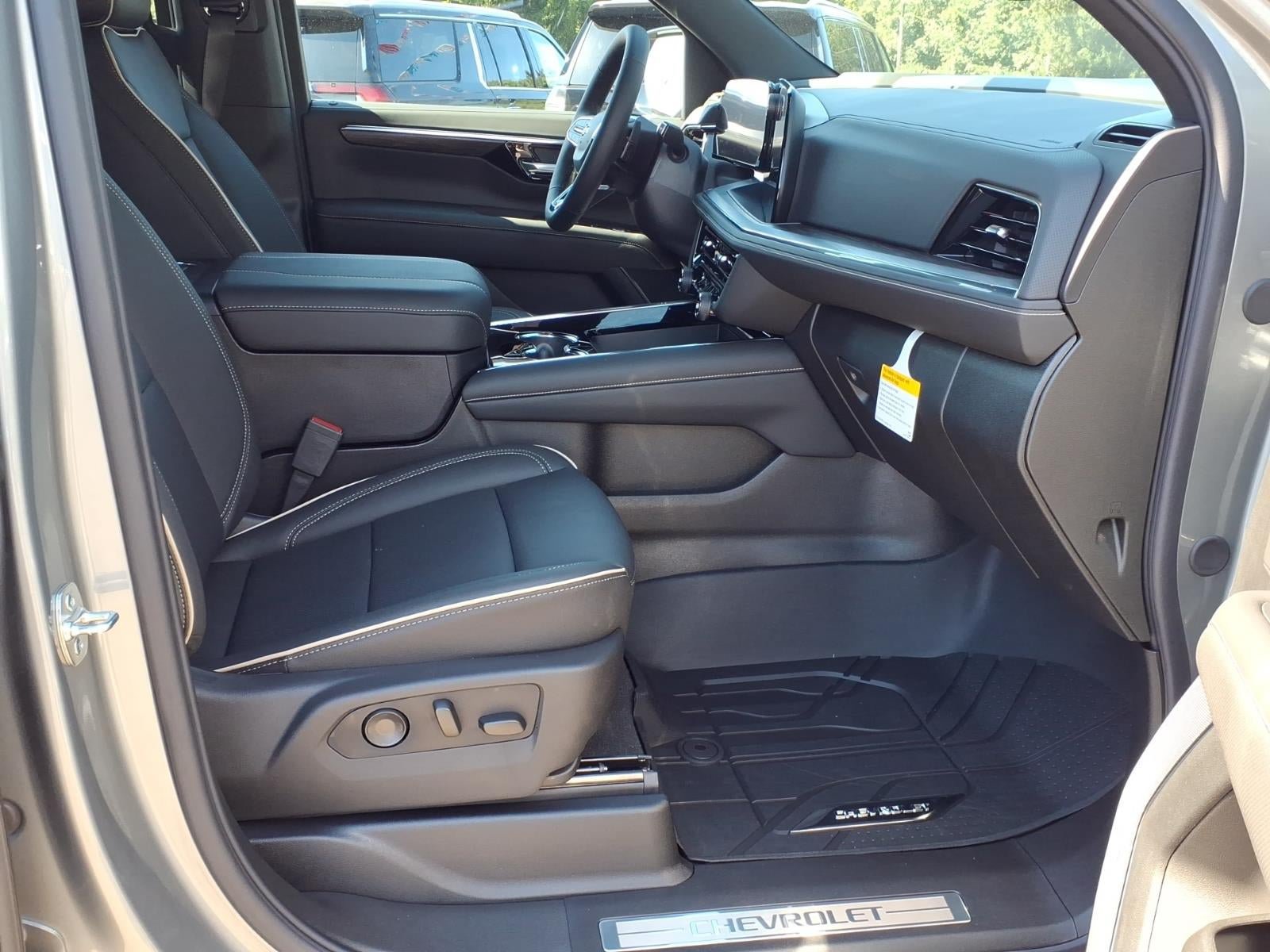 New 2026 Chevrolet Tahoe Premier w/ Sun And Tow Package AWD/4WD image 21