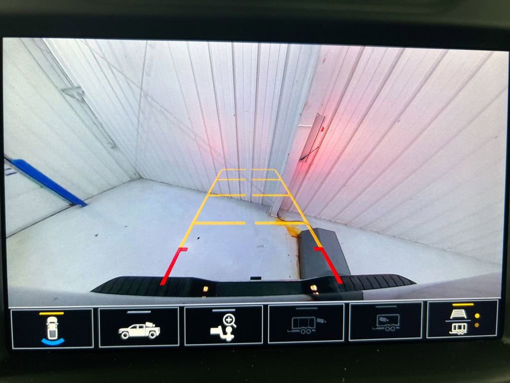 Used 2022 Chevrolet Silverado 3500 LTZ w/ Gooseneck/5TH Wheel Package image 15