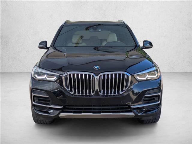 Used 2022 BMW X5 sDrive40i w/ Parking Assistance Package RWD image 2