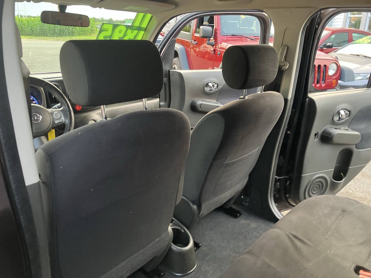Used 2011 Nissan Cube 1.8 S w/ Interior Designer Pkg FWD image 26